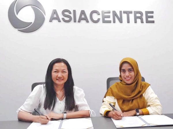 STIA Pembangunan Jalin Kerjasama dengan Asia Centre